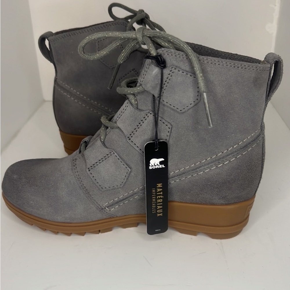 NWT Womens Sorel Grey Suede Evie Wedge Lace Boot Sz 6.5